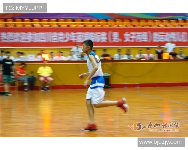 成都篮球队进攻体系解析：战术创新与团队协作的完美结合